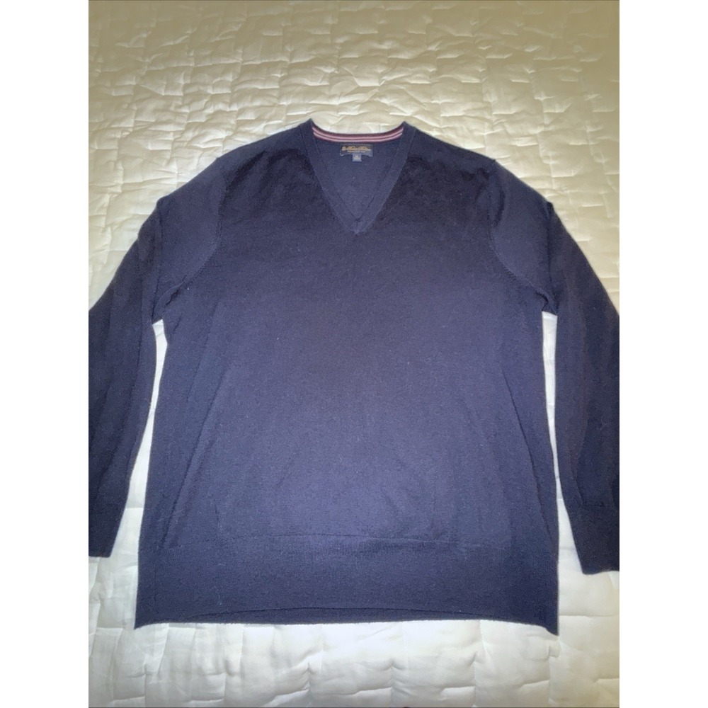 Brooks Brothers Men's‎ Black Extra Fine Merino Wool V-Neck Sweater Size XL